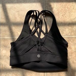 Lululemon Black Bra Size 2 with Mesh